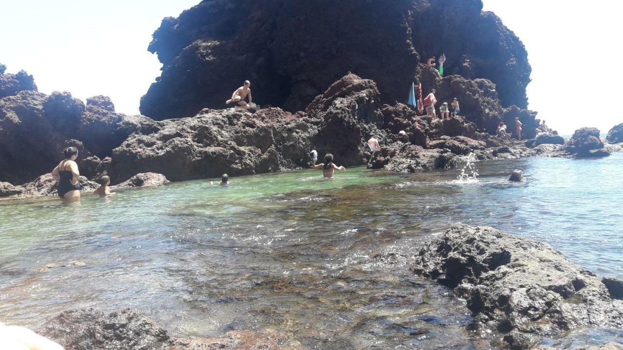 因赫尼奥Burrero Seasight公寓 外观 照片