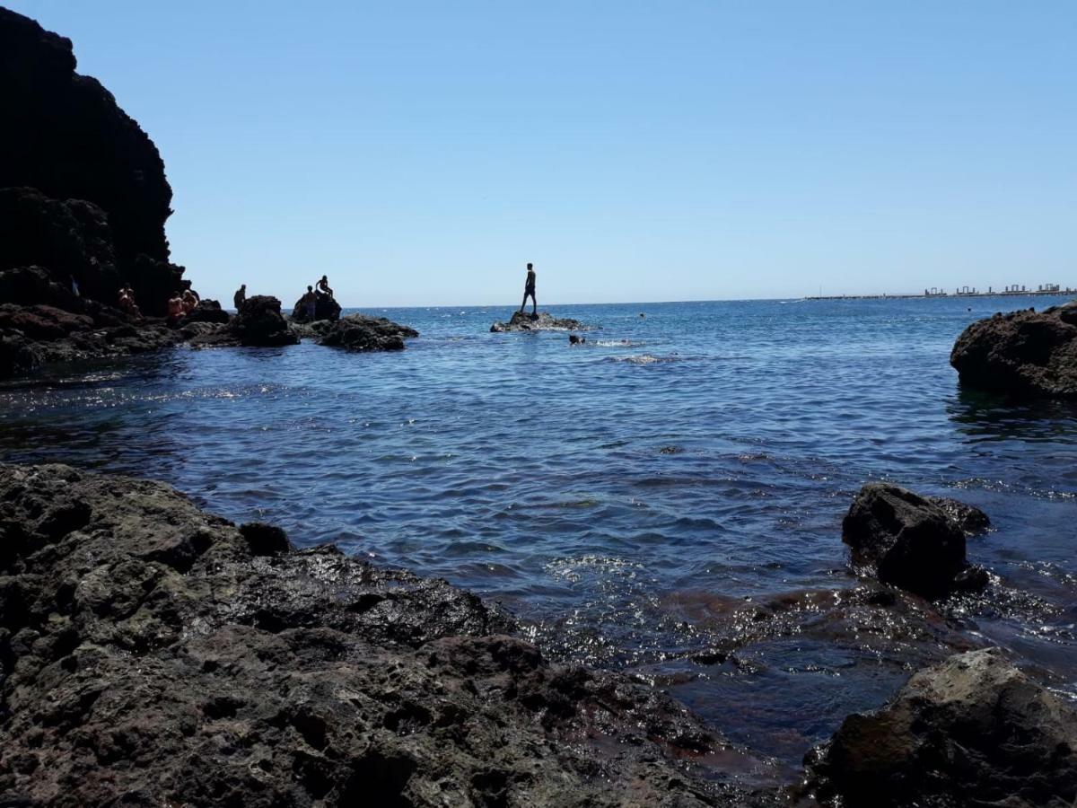 因赫尼奥Burrero Seasight公寓 外观 照片