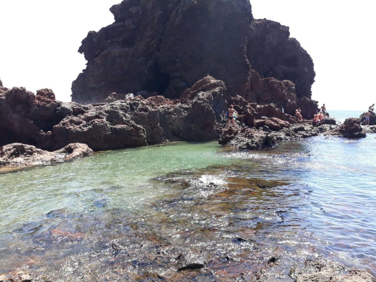 因赫尼奥Burrero Seasight公寓 外观 照片